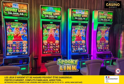 4 MACHINES SPOOKY LINK 