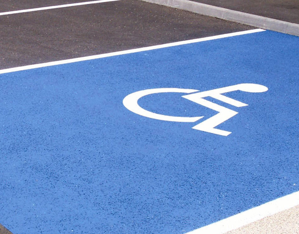 Un accès facilité pour les Personnes à Mobilité Réduite au Casino d'Annecy